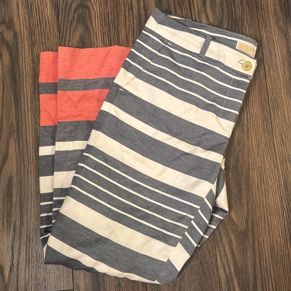 MICHAEL Kors Slim Ankle Pant, Coastal Stripe size 6
Yacht